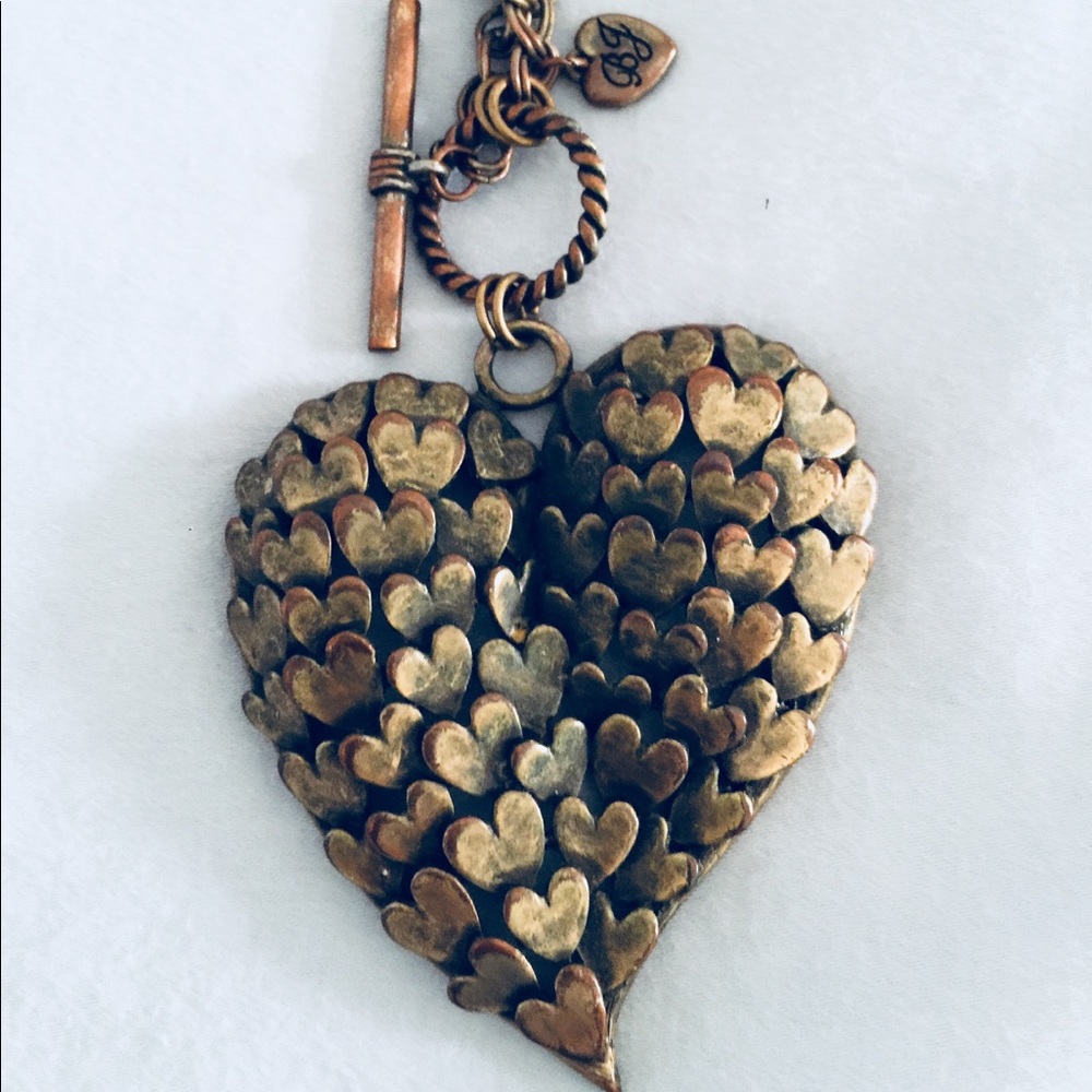 💝BETSY JOHNSON NECKLACE 💗